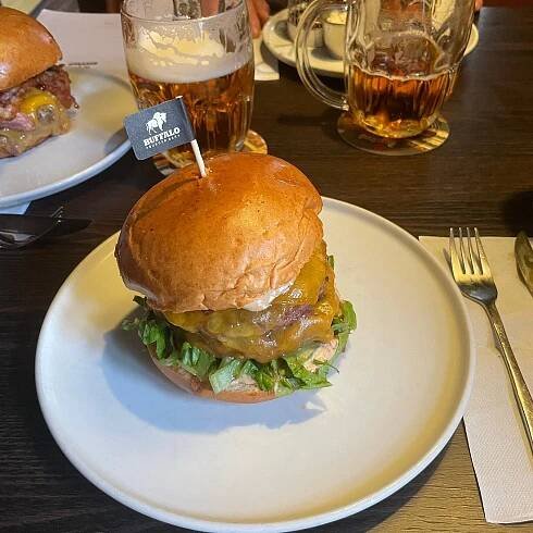 BUFFALO BURGER BAR, Pilsen - Menu, Prices & Restaurant Reviews - Tripadvisor