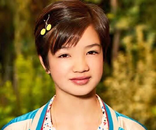 Peyton Elizabeth Lee Biography - Facts, Childhood, Family Life & Achievements