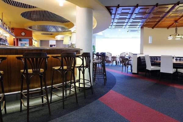Restaurace