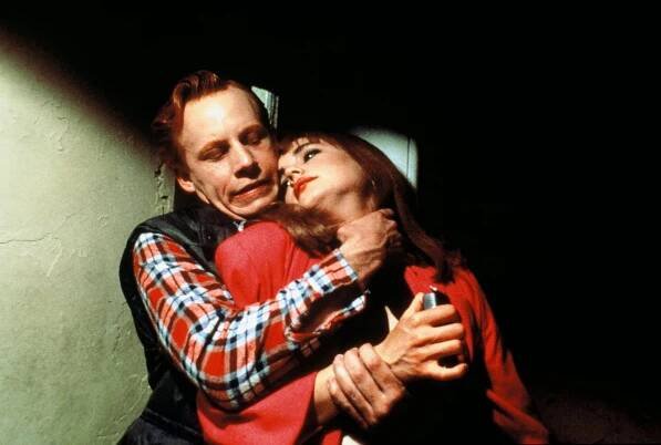 Okno do ložnice - Z filmu - Brad Greenquist, Elizabeth McGovern