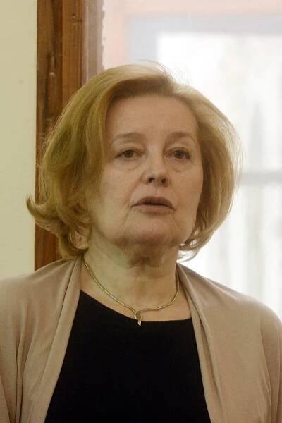 predsedníèka Správnej rady Via cultura Magda Vááryová tlaèová konferencia