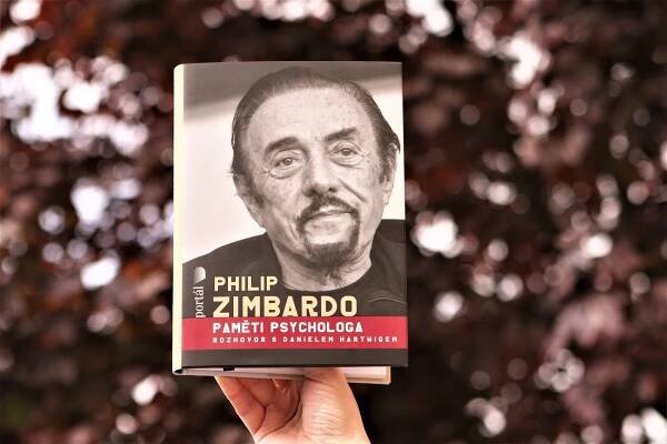 Philip Zimbardo psycholog psychologie Stanfordský experiment Luciferův efekt 