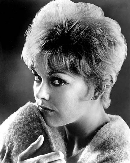File:Kim Novak - 1964.jpg - Wikipedia