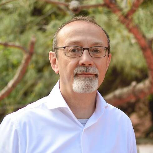 José L. Gómez