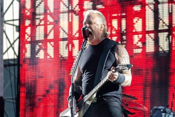 Recenze: Metallica v Letňanech nepřekvapila, zahrála Jožina a ukázala českou vlajku