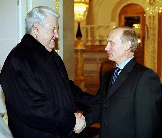 Boris Jelcin a Vladimir Putin v roce... | iROZHLAS - spolehlivé zprávy