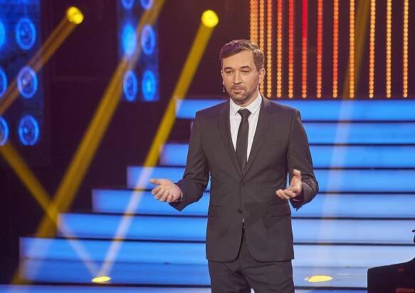 Ondřej Sokol se zranil během natáčení! | topvip.cz