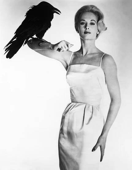 Tippi Hedren: Alfred Hitchcock sexually assaulted me