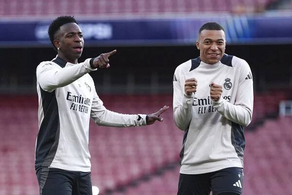 Je tu čtvrtfinále Ligy mistrů. Arsenal hostí Real Madrid, Bayern přivítá Inter - Minutové zprávy 
