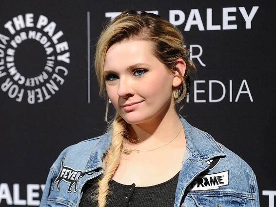 Abigail Breslin Opens Up About Her Post-Traumatic Stress Disorder on Instagram