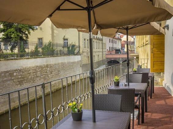 Hotel Kampa Garden - NEJLEPŠÍ CENY ubytování ve městě Praha