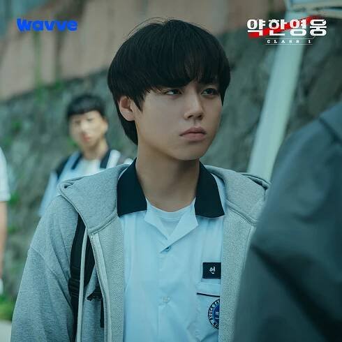 Seriál Weak Hero, plný šikany, vzdoru a násilí, byl pro Park Jihoona a Choi Hyun Wooka zlomovým bodem - Asianstyle