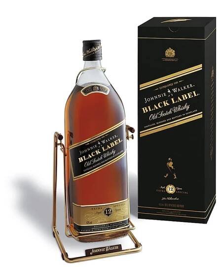 Johnnie Walker Black Label 12 y.o. 40 % 3 l od 3 431 Kč
