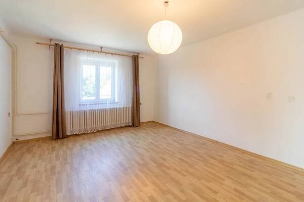 TAURUM reality PRODÁNO - Prodej rodinného domu 4+1 ve Strojeticích u Vlašimi - Realitní kancelář
