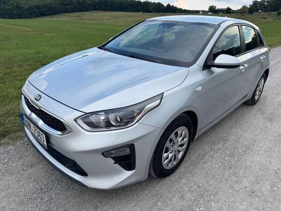 Kia Ceed (2021) 1.0T-Gdi 88kW FRESH KAMERA ČR - detail fotky 1