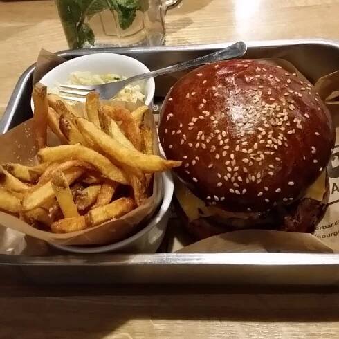 Q BURGER BAR, Jablonec nad Nisou - Restaurant Reviews, Photos & Phone Number - Tripadvisor