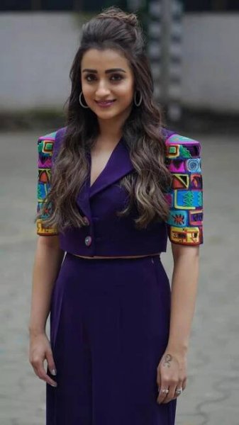 Trisha Krishnan’s Iconic Bold Fashion Moments You Can’t Miss