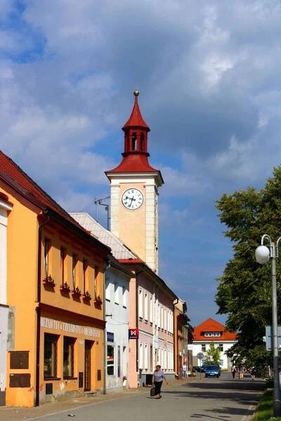 Nové Strašecí plánuje odbahnění rybníka a úpravu jeho břehů