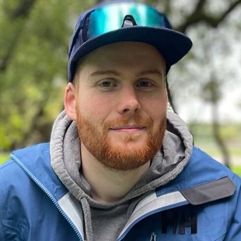 Good Samaritan Fatally Stabbed Protecting Family from Subway Harassment: Police