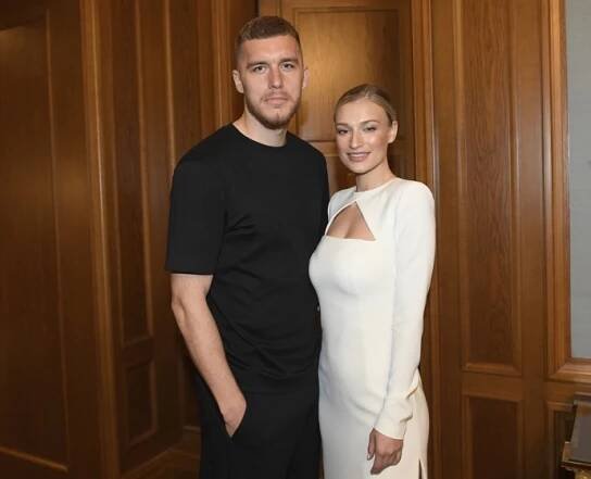 FOTO: Modelka Kateřina Petrášková (dříve Kasanová) a fotbalista Tomáš Petrášek – stránka 1