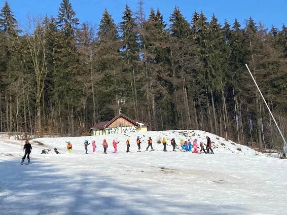 lyžařský minikurz - 2.A | Základní škola Broumovská, Liberec