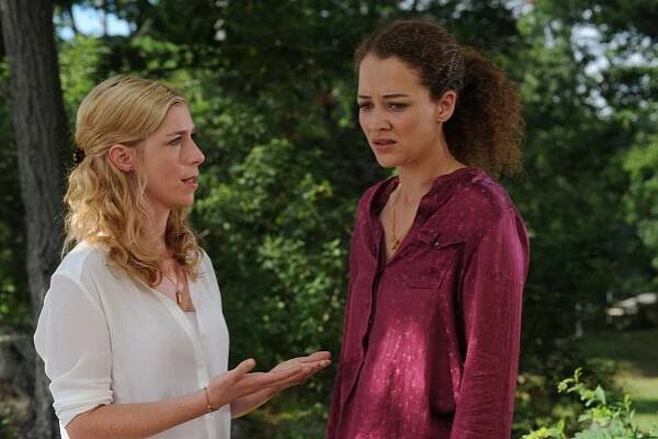 Katie Fforde - Osudové interview - Z filmu - Brigitte Zeh, Oona-Devi Liebich