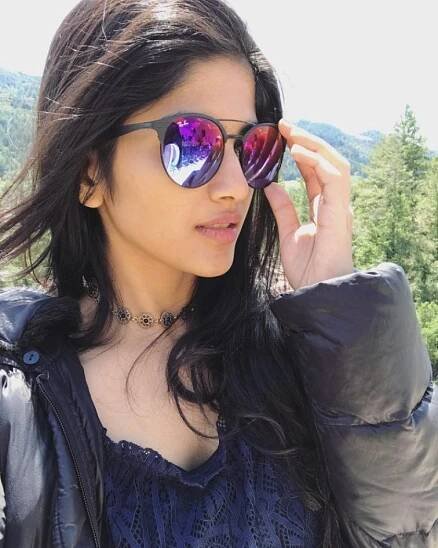 Megha Akash Wiki, Age, Family, Bio, Height, Boyfriend, Images and More