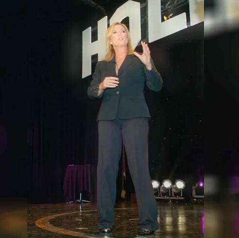 Speaking - Wendy Stevens