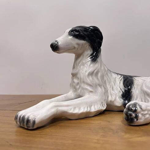 Porcelánová soška psa, chrt barzoj, značeno