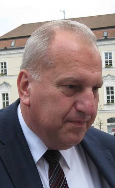 Soubor:Evžen Tošenovský v Brně.jpg – Wikipedie