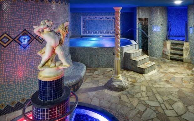 Liberec: Wellness Hotel Babylon **** se snídaní, aquaparkem, saunovým světem a vstupem do zábavního centra
