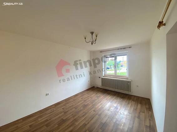 Pronájem bytu 1+kk 29 m², Žižkovo nám., Vlašim