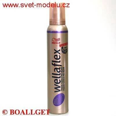 Wellaflex pěnové tužidlo 200 ml - extra silné zpevnění pro objem Wella D-250074-1