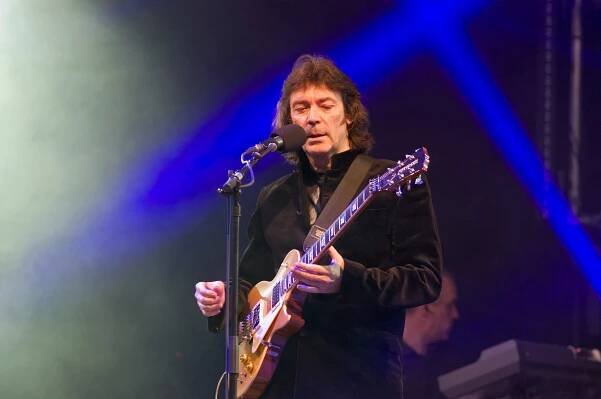 Steve Hackett - Britský šlechtic
