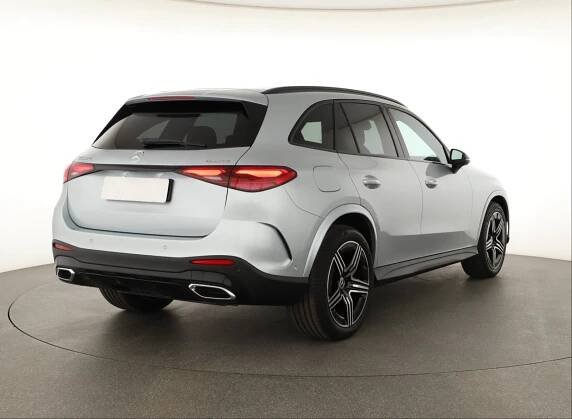Mercedes-Benz GLC 200 4MATIC, ČR, DPH, 1.maj