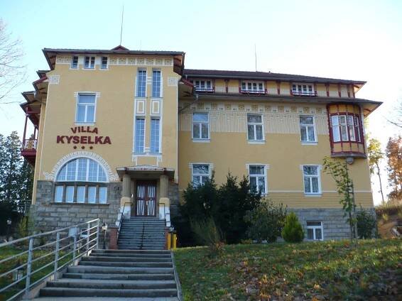 Lázně Mšené