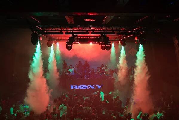 Metrik ovládnul Pražský klub Roxy Prague na Warm-Up párty Let It Roll