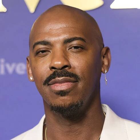 Law and Order's Mehcad Brooks' NYC apartment is seriously impressive