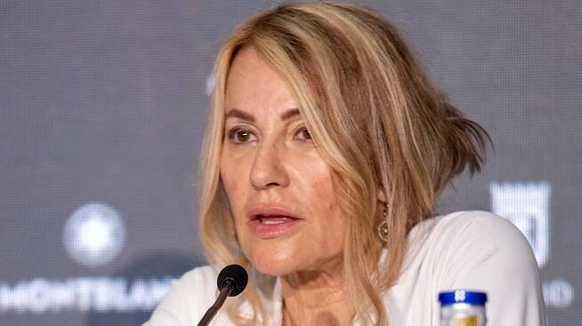 Nadia Comaneciová: Školačka, co přepsala olympijské dějiny - Médium.cz