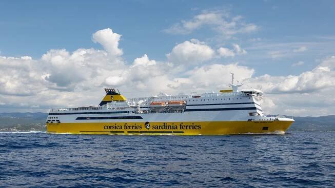 File:02 Corsica Ferries Mega Express Four.jpg - Wikimedia Commons