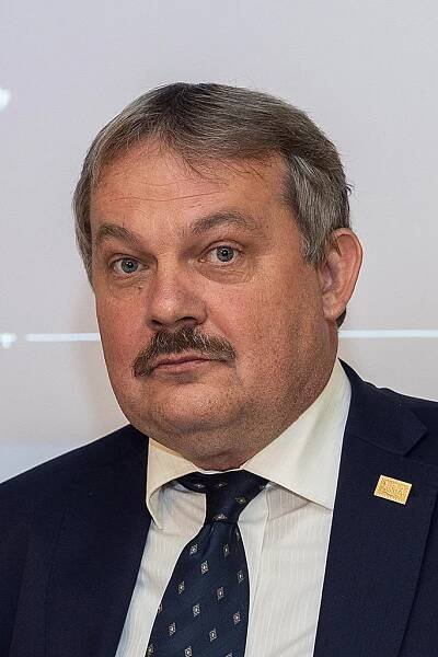 Ing. Petr Valošek – Prestige Philately Club Prague