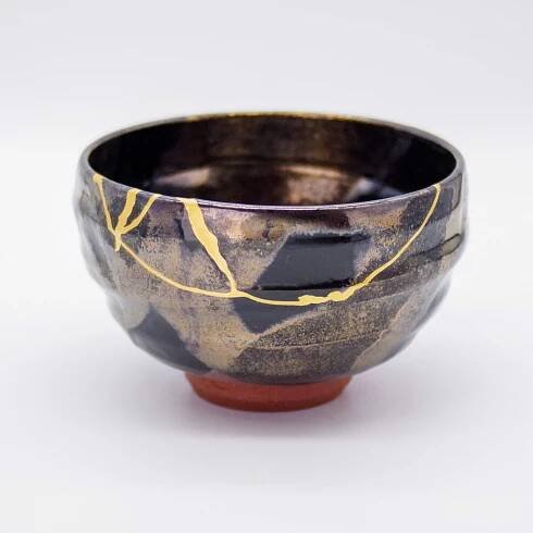 Authentic Kintsugi Matcha Bowl, Black glaze Kyoto ware