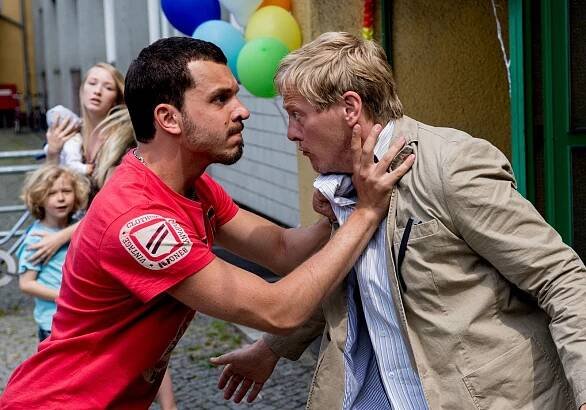 Schuld nach Ferdinand von Schirach - Schnee - Z filmu - Edin Hasanović, Thure Lindhardt