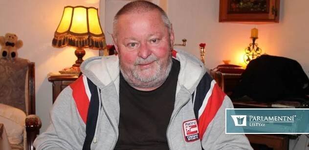 Herci, kteří volí Babiše, raději mlčí. Bojí se lynče. Horší než za komunistů, odhalil jeden z nich