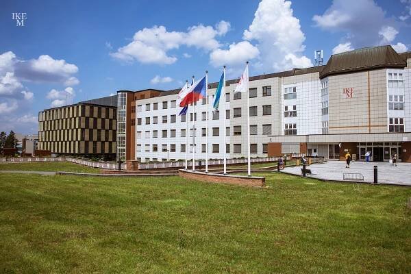 IKEM se rozrůstá. Nový objekt slouží kardiovaskulární a transplantační medicíně