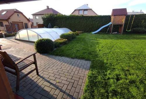 Zahrada ubytování Apartmánová chata Sečanda s bazénem, u Sečské přehrady