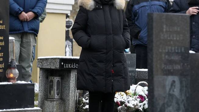 Pohřeb „Konopnice“ Marie Pilátové (†93): Herci se na ni vykašlali!