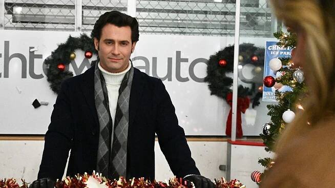 A Royal Christmas on Ice - Z filmu - Jonathan Stoddard