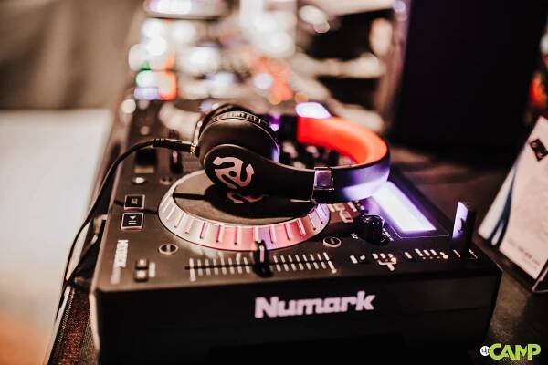DJ CAMP | Asociácia Djov a hudobných producentov Slovenska