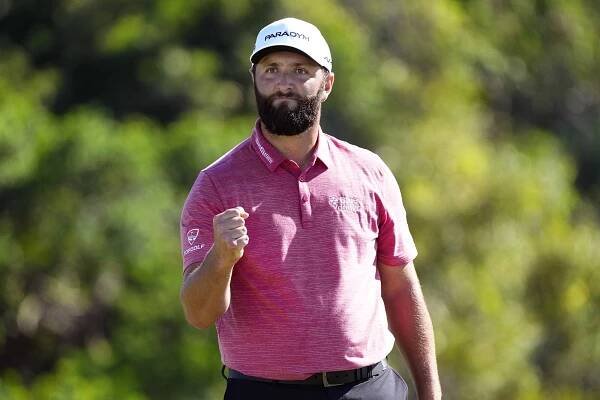 Rahm stáhl ztrátu sedmi ran a je prvním letošním vítězem na PGA Tour